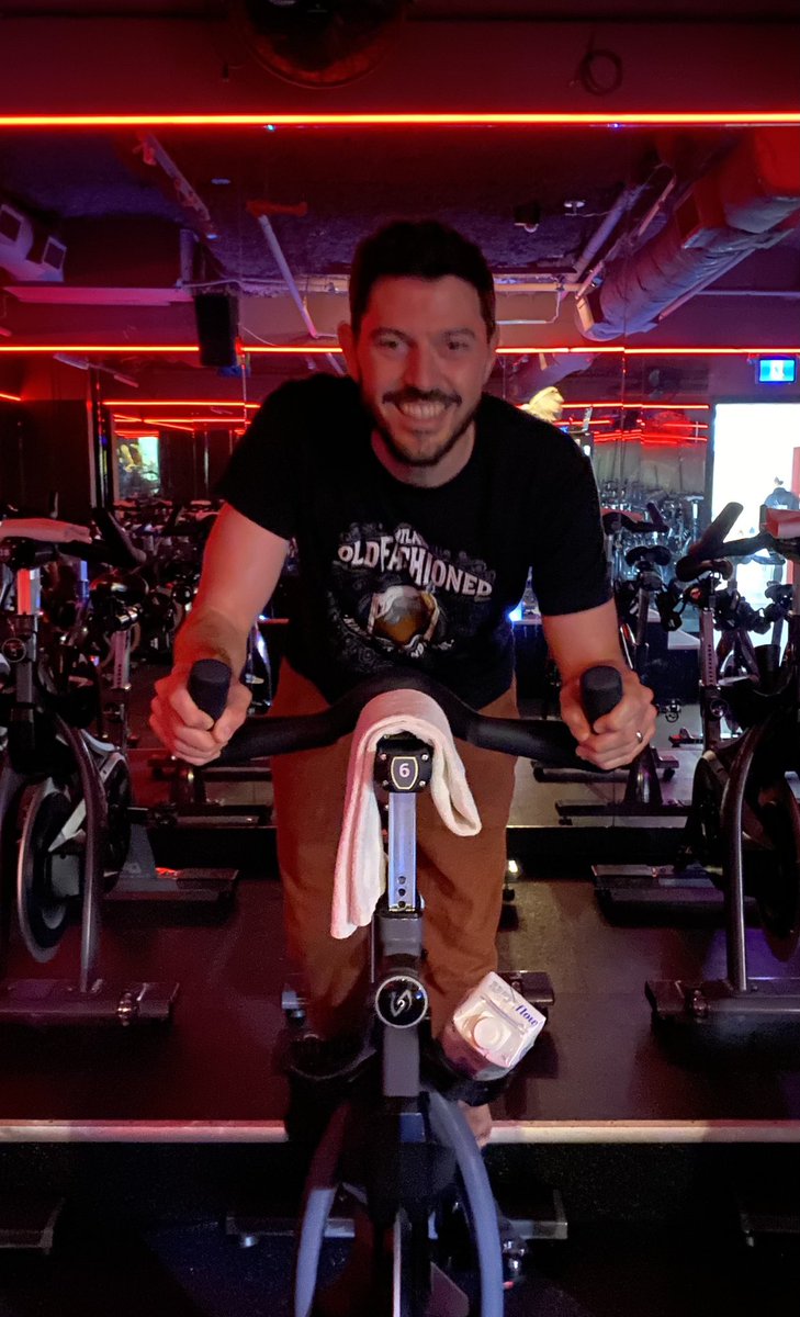 Chris Neumann tweet media