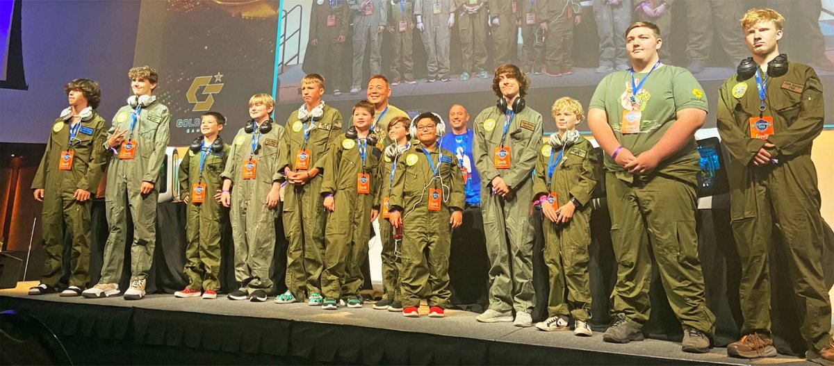 jeffleach's tweet photo. Thanks to everyone who donated to GoldStarGamers charity on #MemorialDay2023! We raised over $3000+ and myself, @ZLaner &amp; @kingprodigy took 6 Victory Royales alongside some incredible youngsters!

You can still donate here: https://t.co/ng8vQpk6st https://t.co/s12pvAxUcU
