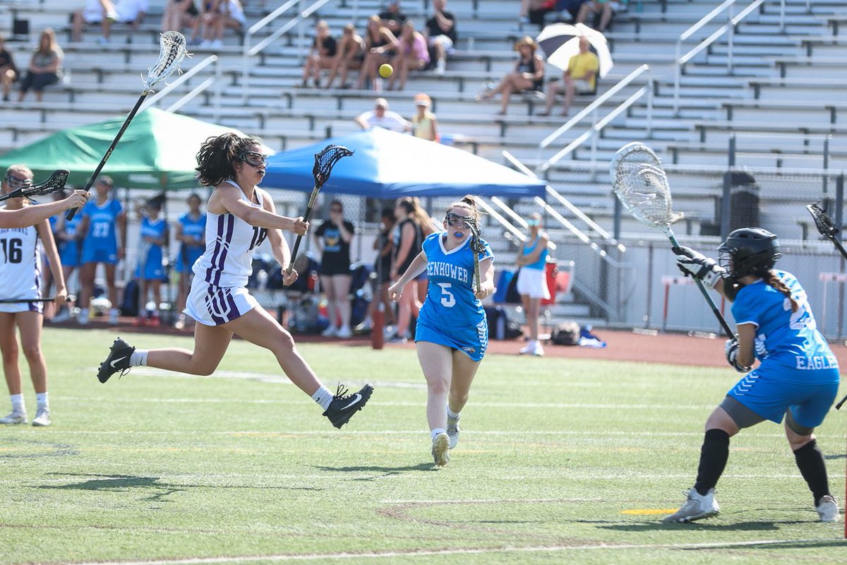 SusanAdamsPhoto's tweet photo. Way to go @BloomfieldWLAX with the 18-8 victory over Eisenhower in the regional semifinal! 📸 https://t.co/a5pK9mdrQT
GO BLACK HAWKS! Keep playing strong!!
@BHHSSportsMed @hills_hawks https://t.co/1rhiv5zIPS
