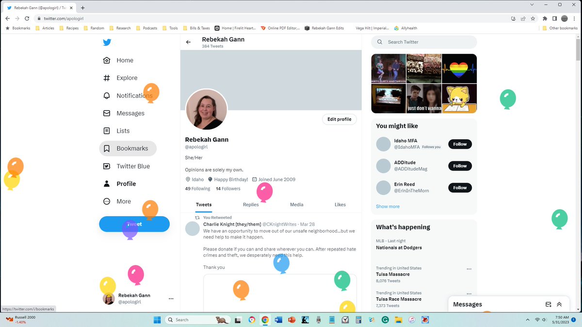 apologirl's tweet photo. Yay! I got balloons for my birthday!! So glad this still happens :) https://t.co/KoEAzM4yX1