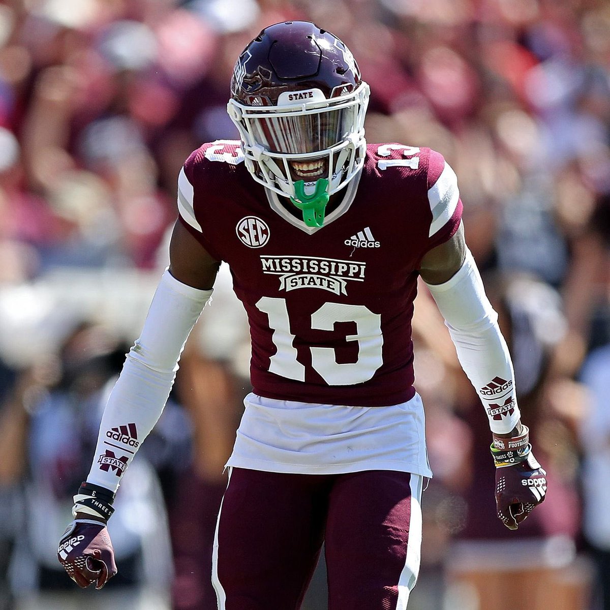 zachruffin_'s tweet photo. I will be at @HailStateFB for TOP DAWG CAMP🐶 on june 1st! @MacCorleone74
@CoachRuffin39
#covergang #nosleepfortheslepton https://t.co/oZ30uoAu1q