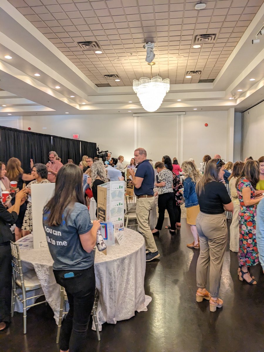 Our HDSB Student Well-Being staff are sharing best practices at the School Mental Health Ontario annual conference! <a href="/HaltonDSB/">HDSB</a> <a href="/HDSB_smhwb/">HDSB student mental health and well-being</a>