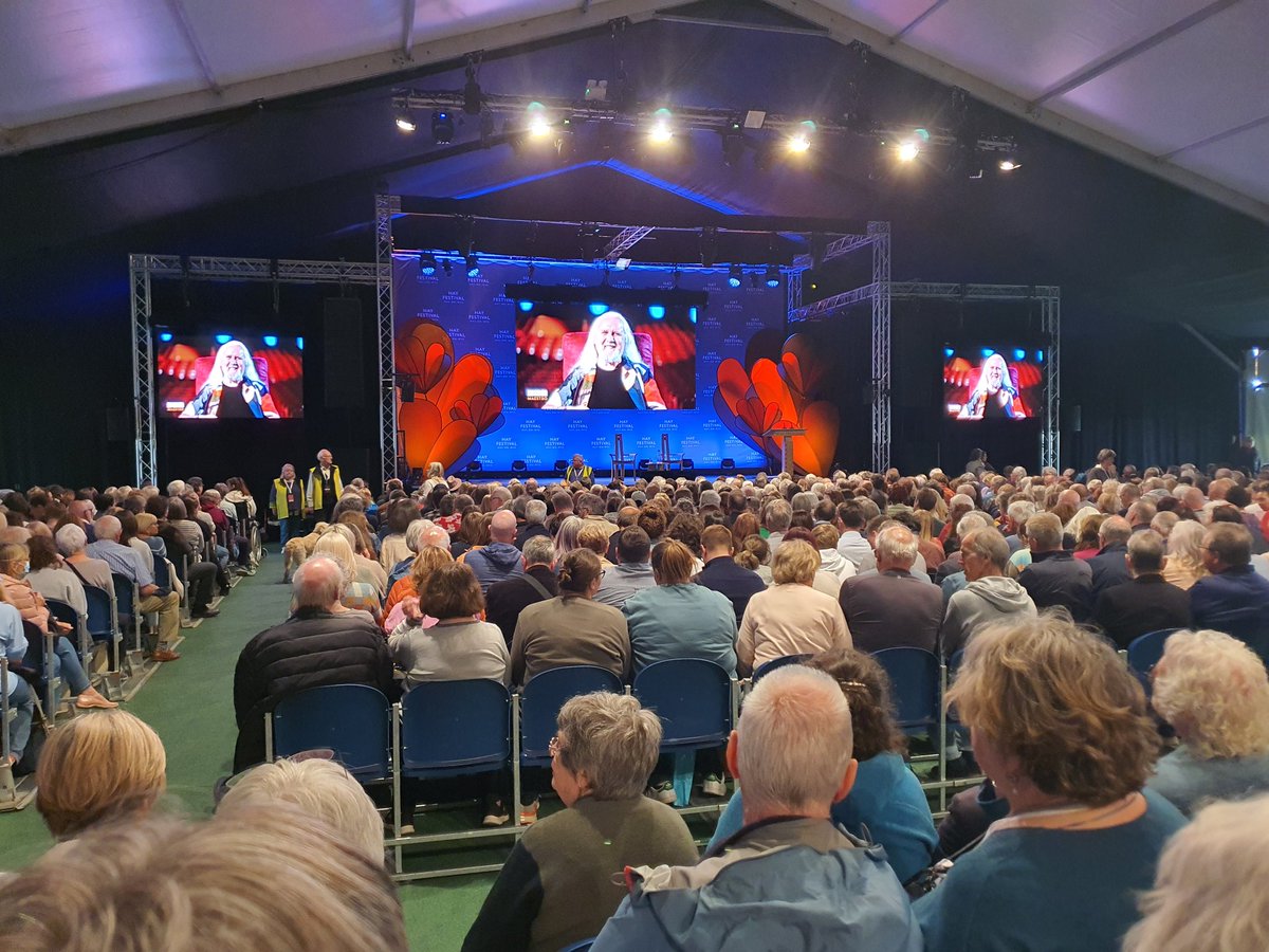 jonners71's tweet image. Waiting for @richardosman 💗