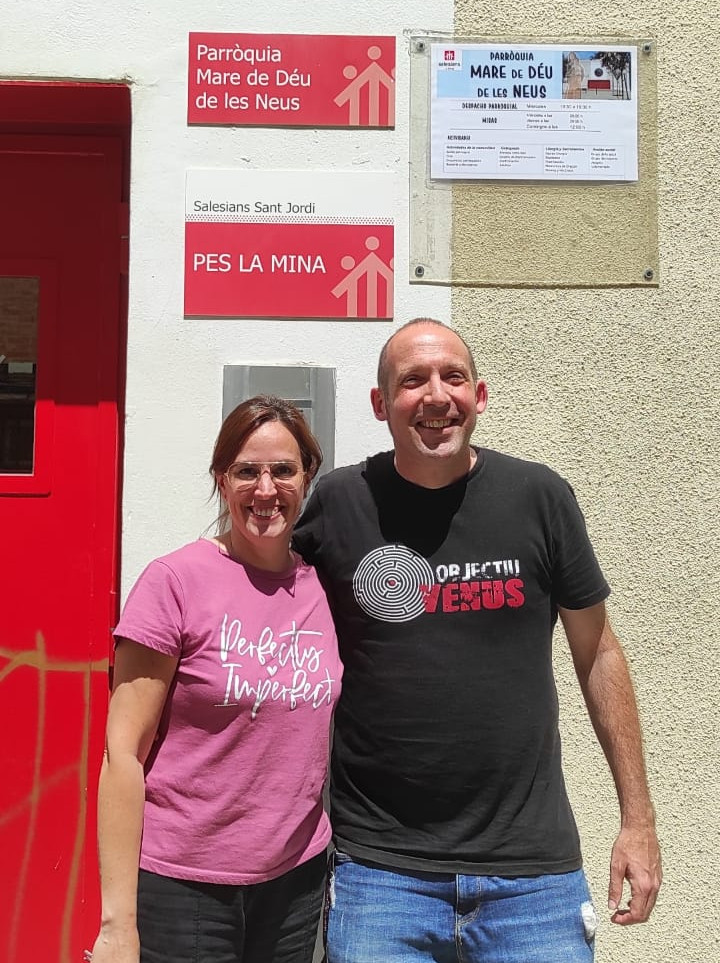 De les joguines donades per les famílies el passat Nadal, n'hem fem arribar bona part al projecte matern infantil de @PES_LaMina <a href="/SalesiansSJordi/">Salesians Sant Jordi</a> perquè tinguin una segona vida ✌️

Un plaer col·laborar en aquest gran projecte al #BarriMina #SantAdrià 🥰

salesianssantjordi.org/project/matern…