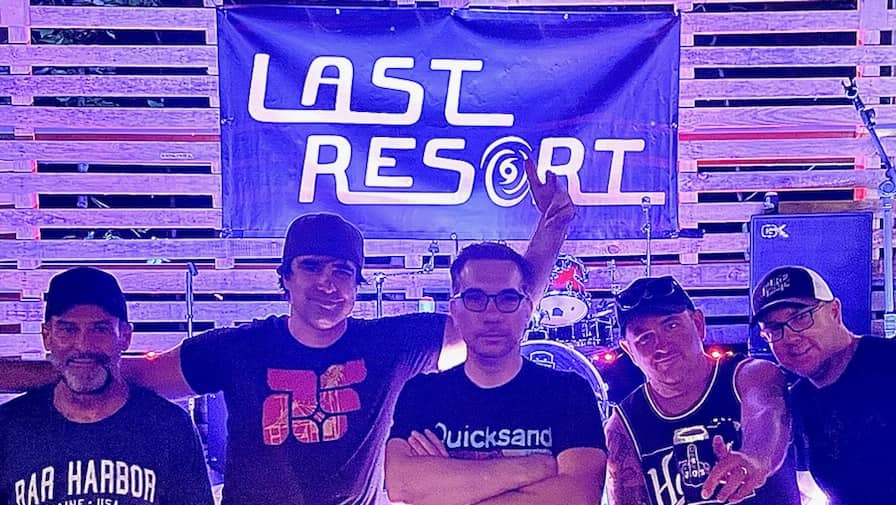 LostRhino's tweet image. On June 10 we're hosting a 12th Anniversary &amp;amp; Reggae Fest celebration with a full day of live music, island food specials &amp;amp; a brand new beer release. 🎉🍻 Featuring music by @sonsofparadise, @lastresortdub, @MarcAllredMusic &amp;amp; more. Get event details here: bit.ly/LR12thannivers…