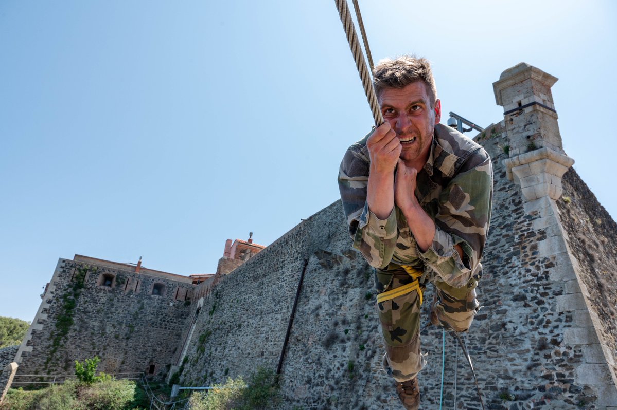 Fin de la troisième semaine du stage moniteur commando au @CNEC1CHOC.
Plus qu’une semaine à tenir pour nos chats maigres de l'EMIA1 - Promotion Gergovie et de l'EMAC - Promotion Général Morel.
#JeudiPhoto #EnPointeToujours #PrépaOPS #TenirLEffort