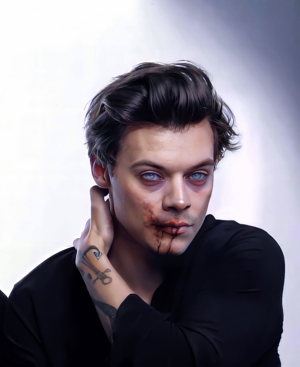 The sinister side of Forest. (@correforeest) on Twitter photo 