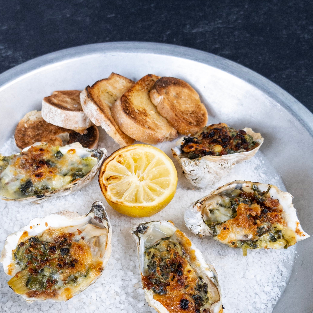 BRAND NEW OYSTERS have arrived, and just in time for Oyster Wednesday! Meet the new Rockafeller Oysters, sisters to the Wood-Fired, and JUST as amazing and delicious! 🔥🦪

Get down to the Bayou to try the NEW Rockafeller Oysters! 

#VoodooBayou #OysterWednesday #NewMenuItem #Br