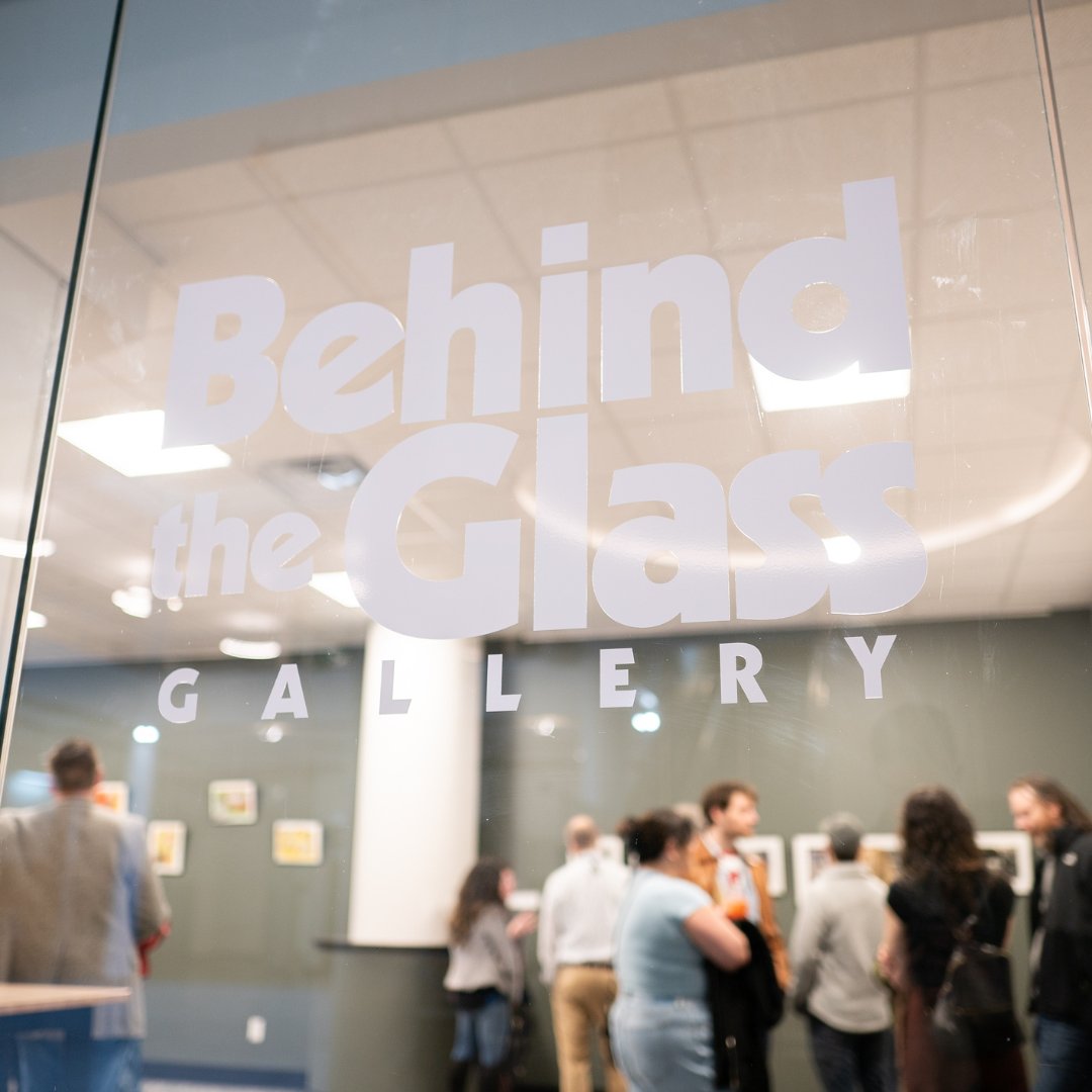merconmain's tweet photo. Have you had a chance to check out the @BehindGlassRoc right here at the #MercantileOnMain?

View the incredible work of talented artists in #RochesterNY.

#BehindTheGlassGallery #ROCNY https://t.co/0UbYlUVOYT