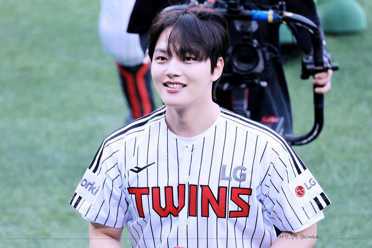 230530 잠실 야구장 시구 #여진구 #yeojingoo ⚾️⚾️⚾️ 오랜만에 업로드!