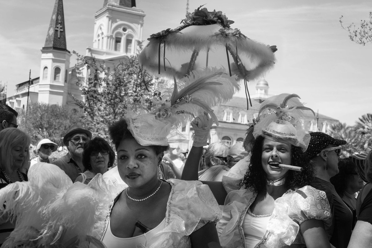 momenta's tweet photo. It is with heavy hearts we learned today of the passing of #MomentaFamily’s Beverly Belcamino, who attended #ProjectNOLA 2016.
Beverly was assigned to the nonprofit partner @FQFestNOLA and the coaches will never forget her running in the door one night with a hurricane in one hand and her camera in the other shouting, “I just photographed the Dixie Cups!!!”
Beverly was kind, generous, and full of life. She will be missed by all who were lucky enough to know her. #RestInPeace 💚
Photos © @beverly5316 / @Momenta