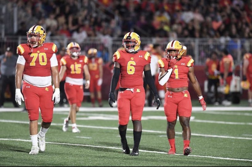 hxydenallen4's tweet image. Blessed to say i’ve earned my 1st college offer! @CoachM_Justin @KelleyBeMoore @firestormfb @Coach_SCoop @JeffBowenACU @CoachThiele @Cehsfootball @steveisaacThD @lmzworld_