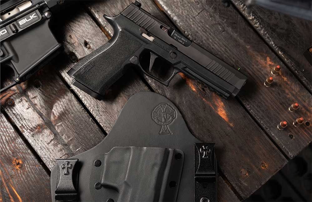 Have You Seen This? CrossBreed Announces Sig P320-XTEN Holsters dlvr.it/SpxcDV