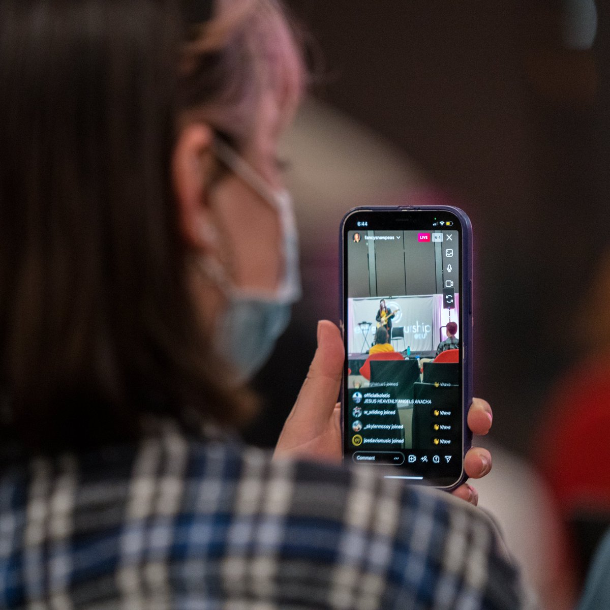 Tonight's Madden Challenge will not be livestreamed. However, we will provide live updates of the pitches on our Instagram. Tune in at 6pm to catch all the action on our insta!  instagram.com/duentrepreneur…