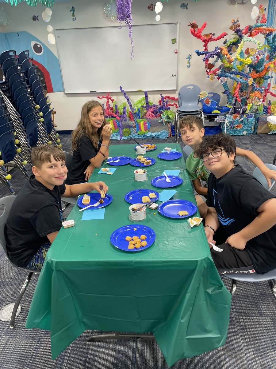 Laura Serrano tweet media