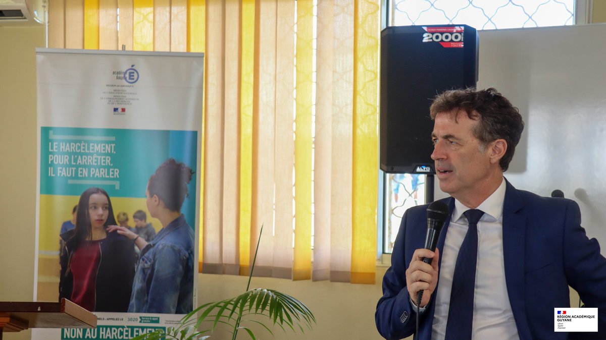 acguyane's tweet photo. #NAH | Remise du prix "Coup de cœur académique" aux élèves du collège La Canopée de #Matoury pour la 2️⃣ème fois consécutive🏆, pour leur vidéo réalisée lors de l'édition 2023 du #concours national #NonAuHarcèlement🎬
Bravo à tous les participants !👏 https://t.co/QgPEdInJCk