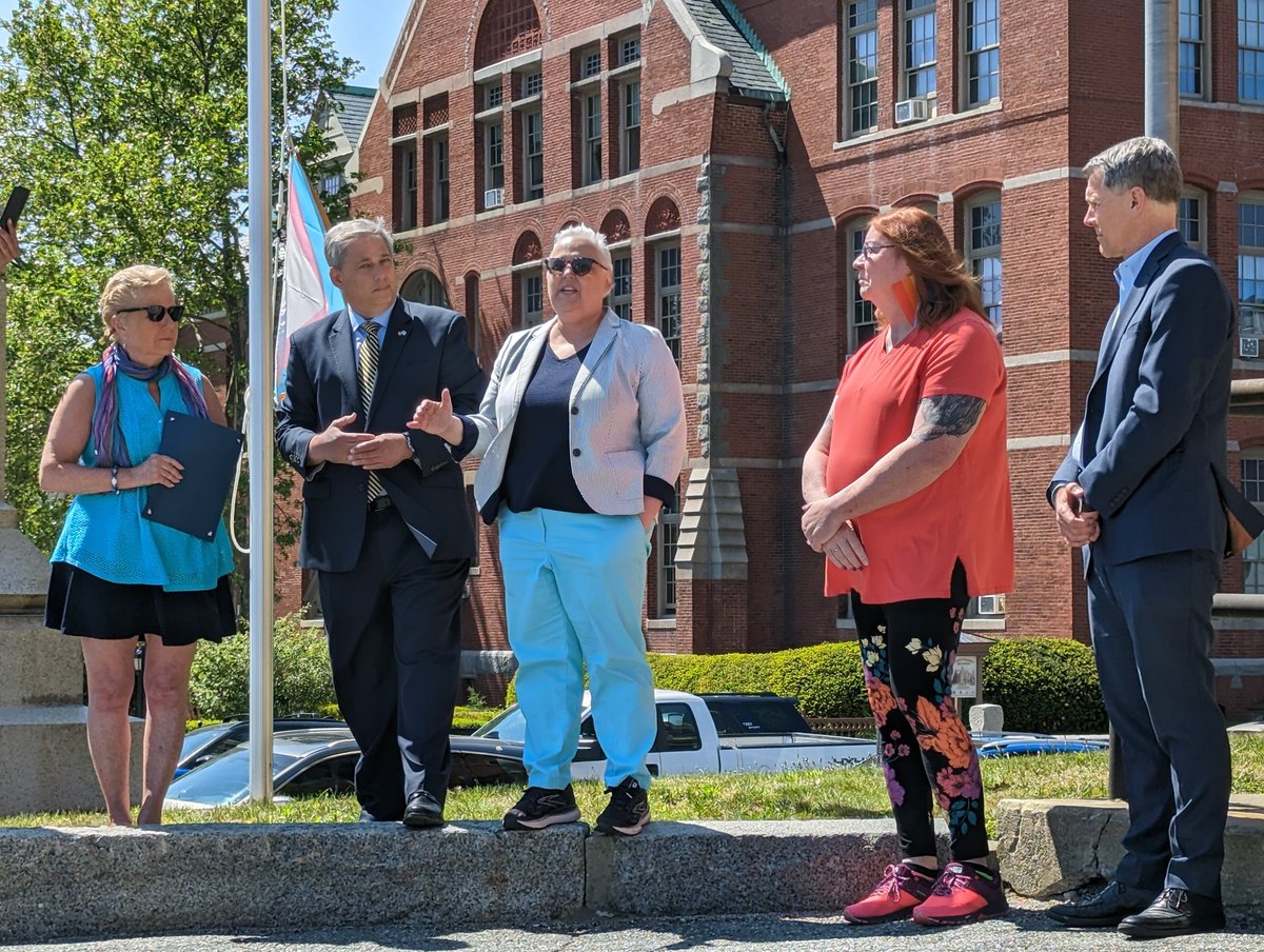 RepAMF's tweet image. Proud to join members of our community for the raising of the Pride Flag today at Gloucester City Hall! We are extremely fortunate to live in Massachusetts where everyone can live as their authentic selves.