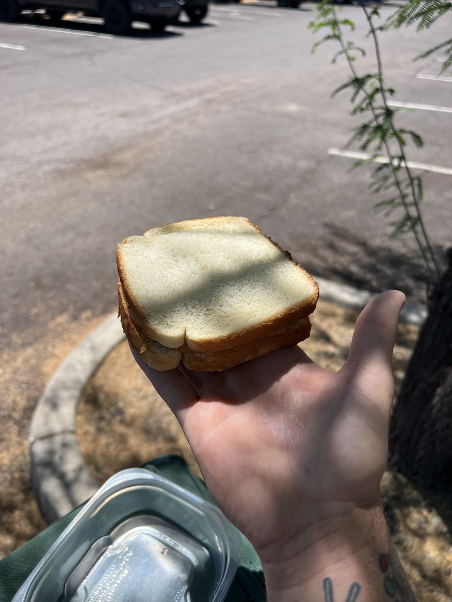 Chenothy's tweet photo. Day 4 &amp; 5 he didn’t feel like eating one today and I missed yesterday https://t.co/YCNhoWGGOc