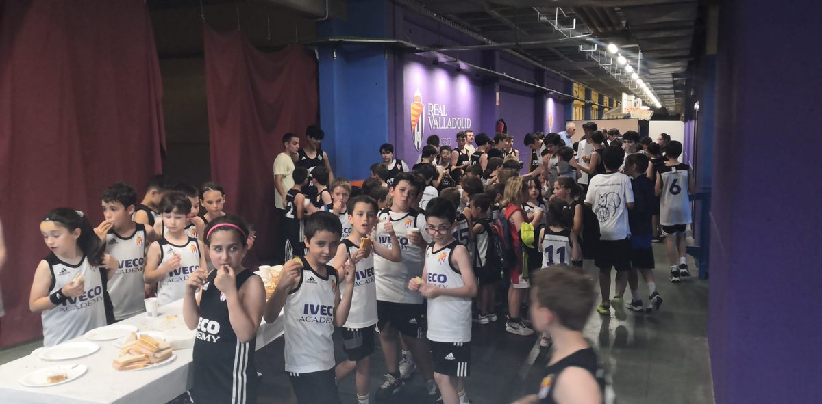 UEMC Baloncesto Valladolid tweet media