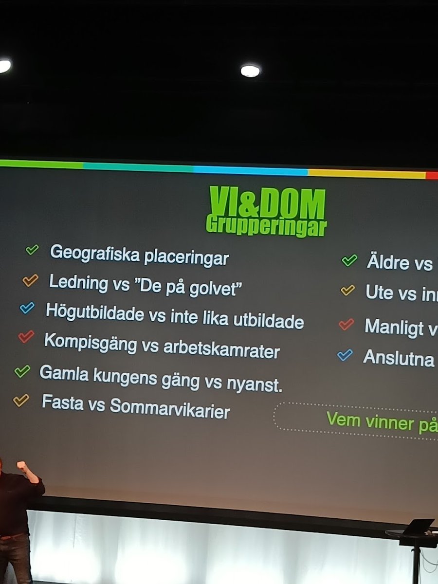 Kära <a href="/morganalling/">Morgan Alling</a>, har du tänkt centrera dina powerpoints snart? ELLER VILL DU MEDVETET SKAPA KONFLIKTER
kram