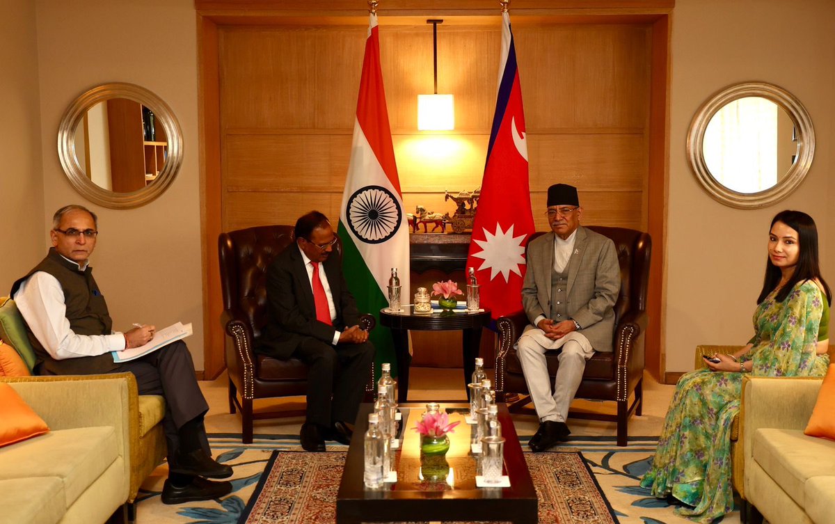 Nepal's PM Dahal is on his first visit to India after being elected. Indian media ignores the visit. India's NSA & Foreign Secretary visiting him at his hotel but Dahal is accompanied by his daughter only & no official is with him. Doesn't look good for bilateral relations!