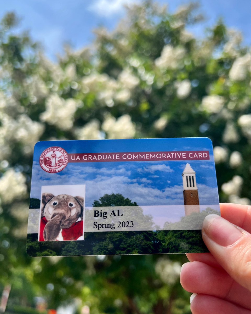 ActionCard's tweet image. LAST CALL 🗣️ Spring 2023 graduates, today is the last day to order a Commemorative Card! 👩‍🎓👨‍🎓🧑‍🎓
This is the only time Spring 2023 will be available so get yours while you can!Purchase info is in our bio
