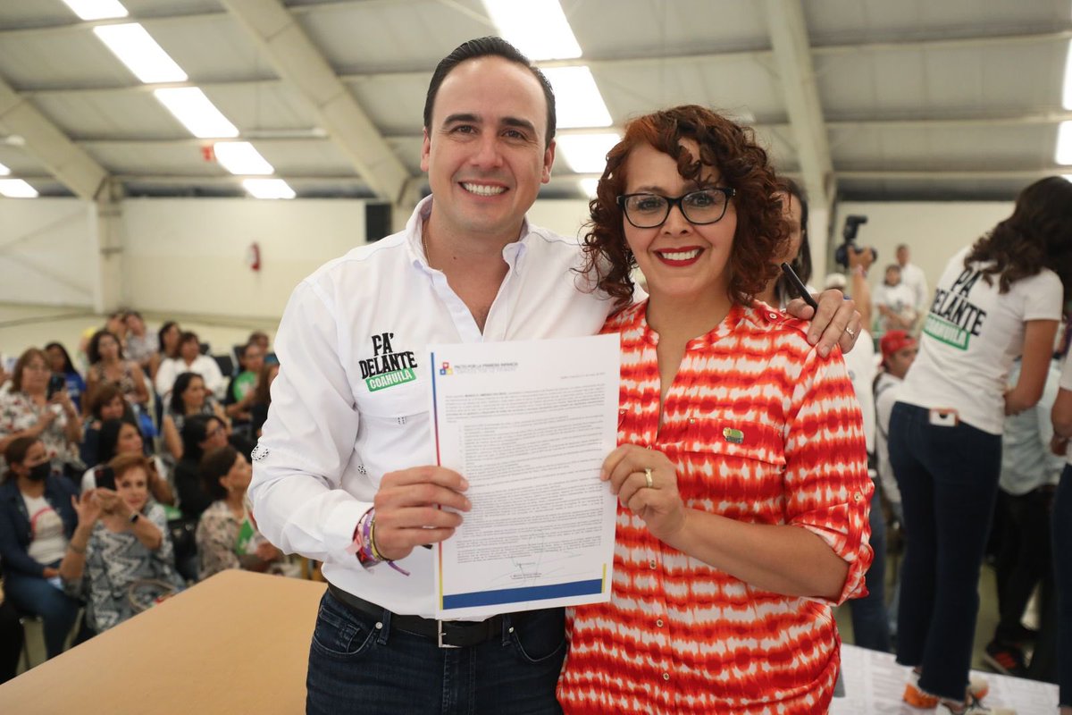 manolojim's tweet photo. Este 4 de junio, con tu voto seguiremos trabajando con ellas y para ellas. #PaDelanteCoahuila (2/2) https://t.co/VXVW9MLbJW