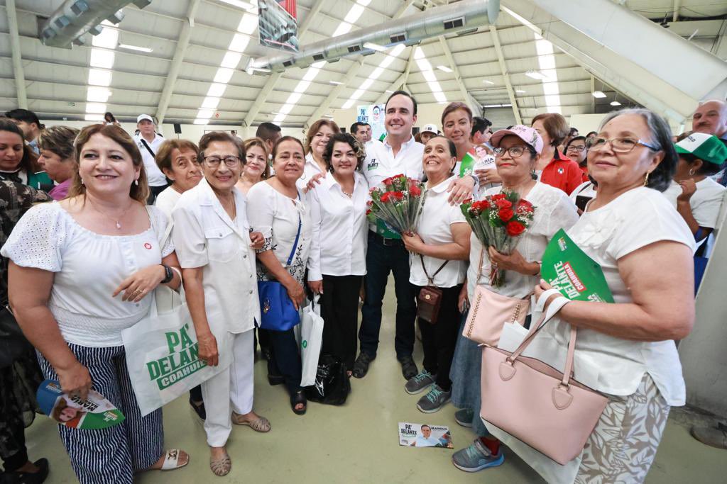 manolojim's tweet photo. Este 4 de junio, con tu voto seguiremos trabajando con ellas y para ellas. #PaDelanteCoahuila (2/2) https://t.co/VXVW9MLbJW