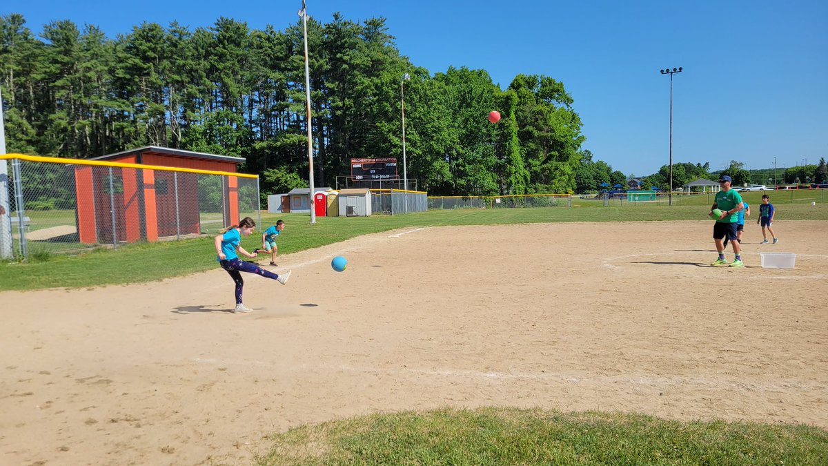 CHCSprincipal's tweet photo. More field day fun at CHCS! https://t.co/9QL0o9Y1jE