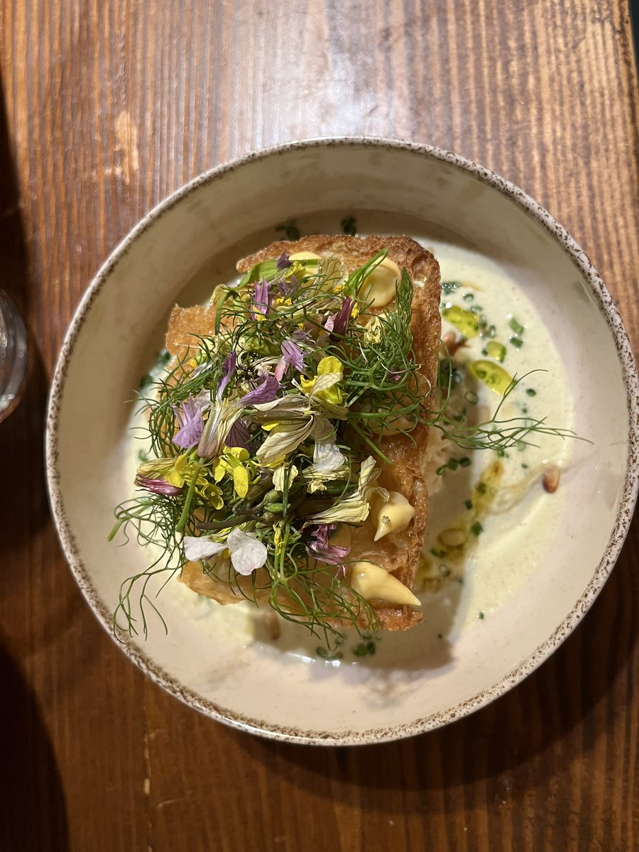 castlewoodhouse's tweet photo. Dingle Crab “Ajo Blanco” Almond &amp; Pistachio Gazpacho .. a fish that will change your life ..Solas Dingle @solastapas @LucindasIreland https://t.co/zH9miBDhpD