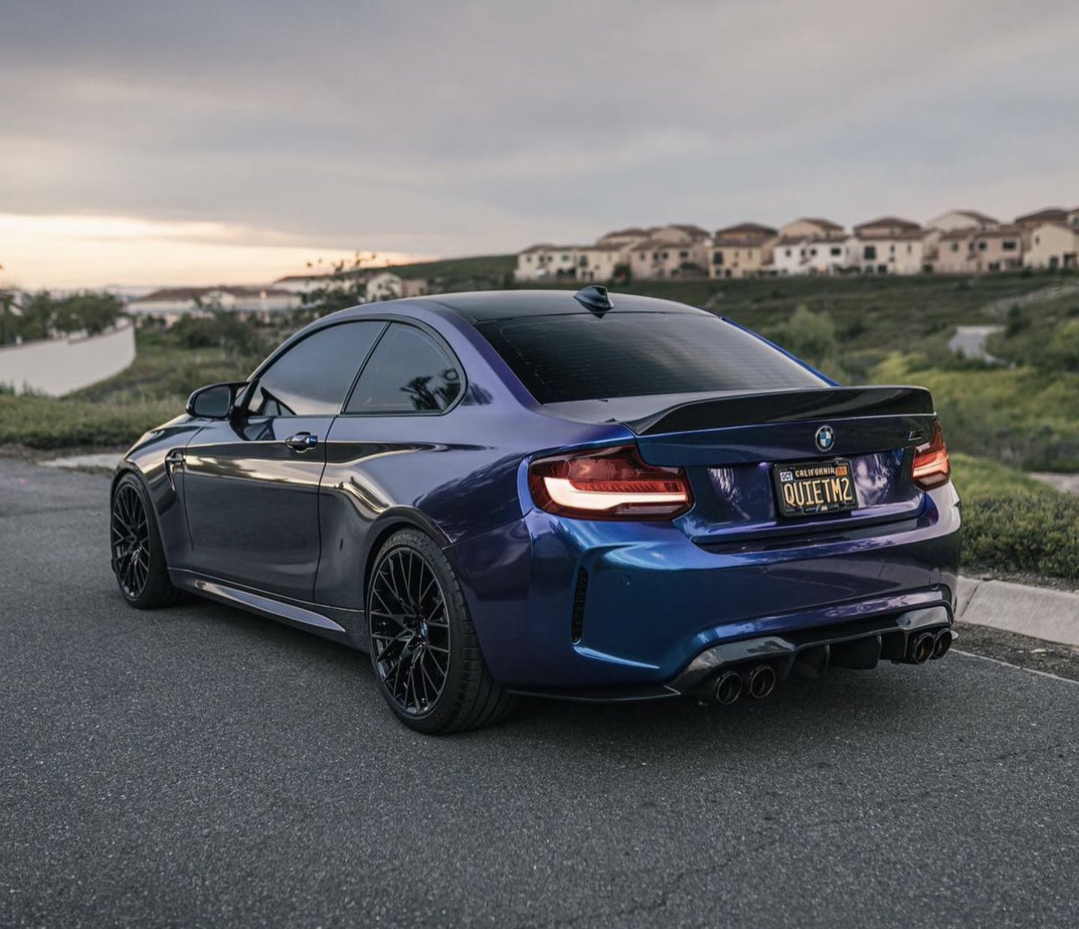 carpxrnpicx's tweet photo. BMW M2 Competition https://t.co/TpF73Uuxkv