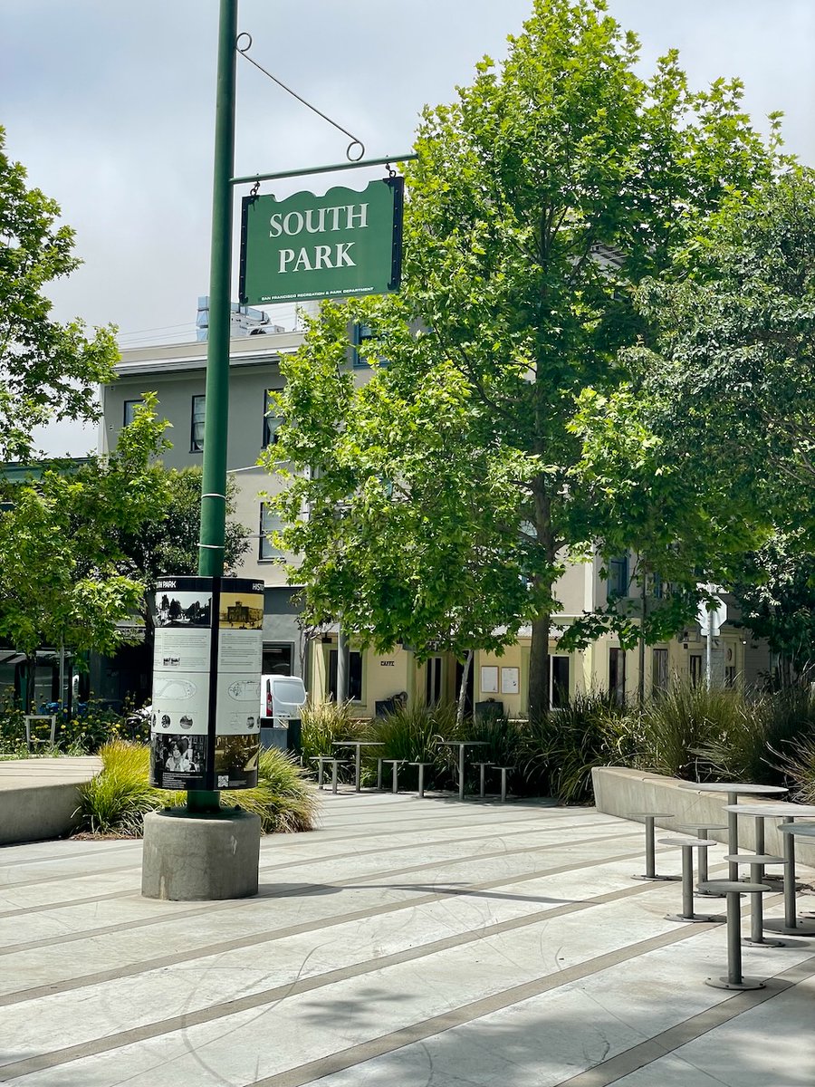 sparkplugcomics's tweet image. Finding Filipino - and finding Sparkplug Books artists in SOMA. Rina Ayuyang's South Park comic and the park itself and the Gran Oriente Filipino Masonic Temple, with bonus Finding Filipino on Mission Street comic. San Francisco, California. May, 2023 #AAPIHeritageMonth