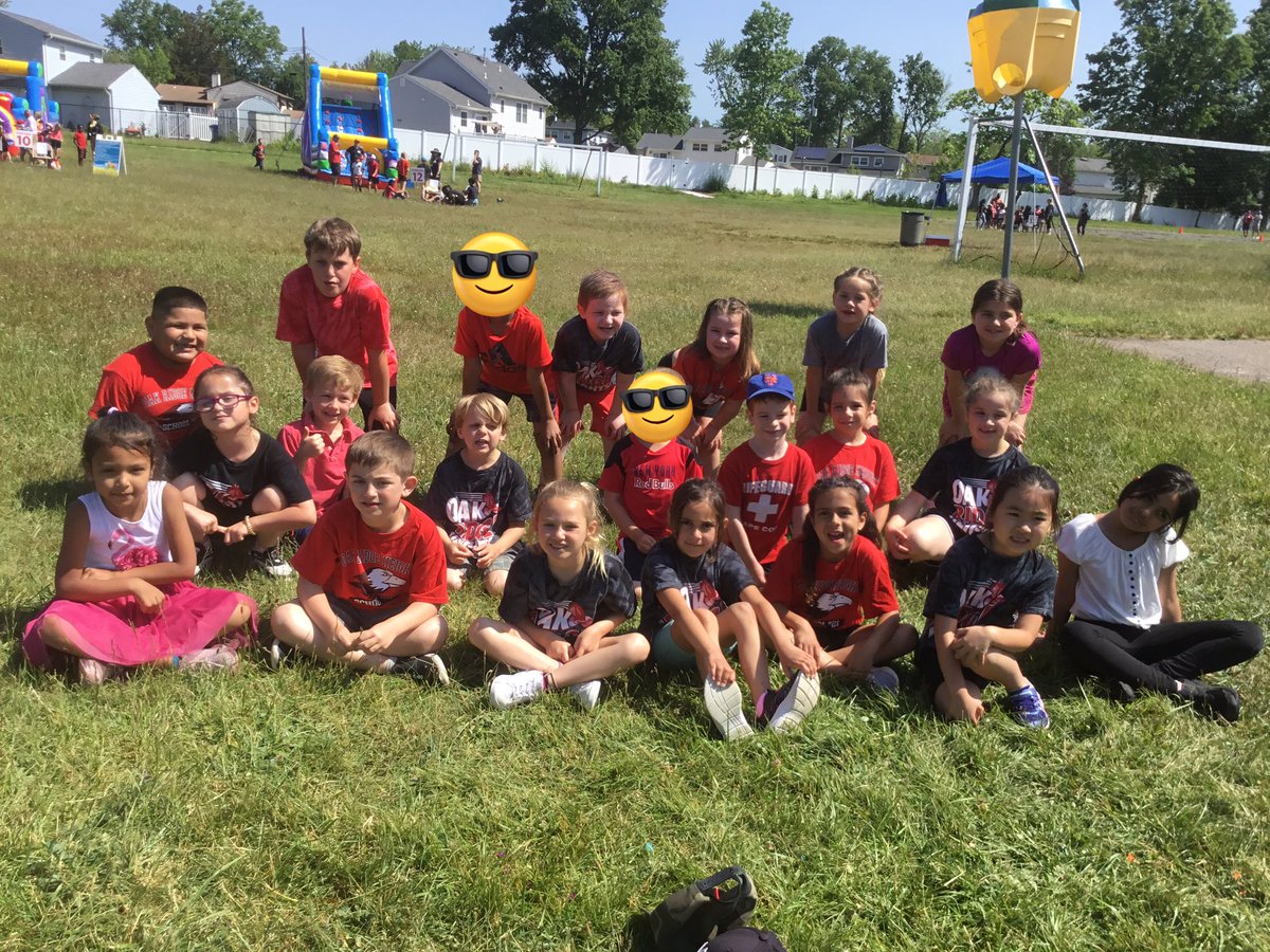 FeehanORH21's tweet image. We had so much fun at Field Day today! Thank you, School 21 PTO.😍 @ORHEagles21 #WeHelpChildren #makingitfun
