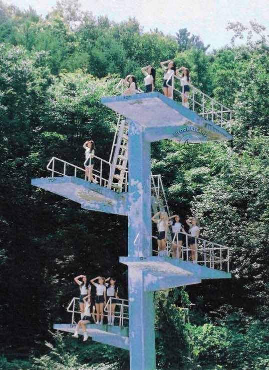 chuuseungkwan's tweet photo. assigning a loona song to a seventeen member, subunit, and ot13

another indulgent thread happy pride month https://t.co/aRijU8hnpw