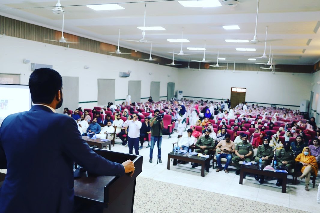 SSDOPakistan's tweet photo. South Punjab Conference on Peace &amp; Sustainable Development organised by SSDO at Govt Sadiq Women University, Bahawalpur.  #bahawalpur #sadiqwomenuniversity #southpunjab #peacebuilding #sustainabledevelopment #sdgs @usembislamabad @ConnectSDGs https://t.co/mkw3s0N32X