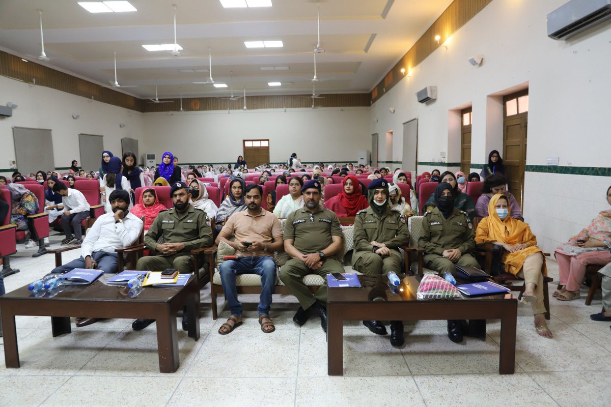 SSDOPakistan's tweet photo. South Punjab Conference on Peace &amp; Sustainable Development organised by SSDO at Govt Sadiq Women University, Bahawalpur.  #bahawalpur #sadiqwomenuniversity #southpunjab #peacebuilding #sustainabledevelopment #sdgs @usembislamabad @ConnectSDGs https://t.co/mkw3s0N32X
