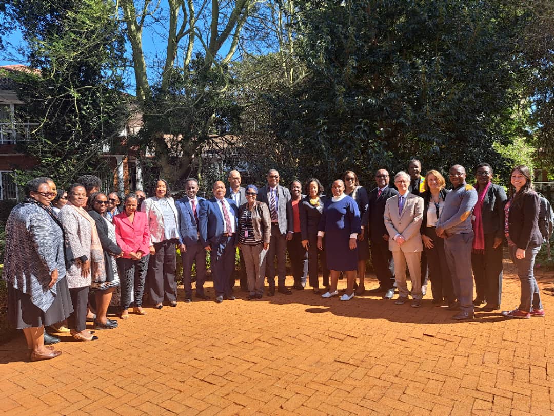 ECA | Gender tweet media