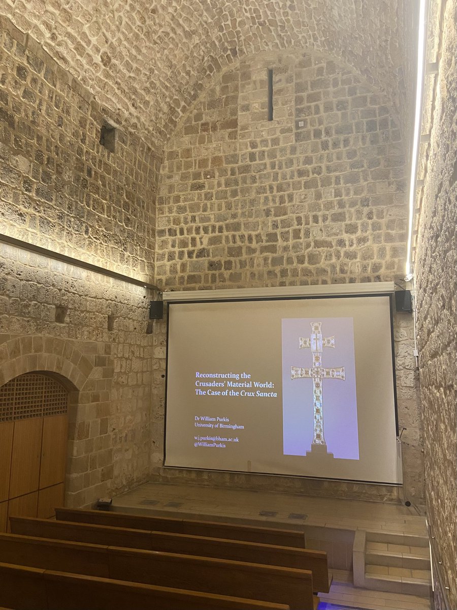 It was a privilege to speak about crusader material culture in the Hospitaller complex in Acre today – for once, matter very much *not* out of place.
@IIAS_Jerusalem @theBRIHC @CeSMABirmingham @CrusaderMatter @latineast 
#medievaltwitter