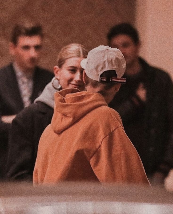 safejailey's tweet photo. justin and hailey bieber. https://t.co/sKdBAN96C8