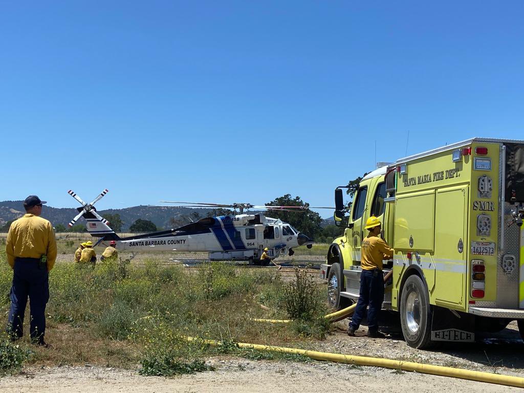 xslimt3's tweet photo. Today the XSL (SLO County) Incident Management Team is assisting with the County Wildland Urban Interface Drill being held in North SLO County.  
Being ready for wildfire is a team effort, from the fire agencies to incident management teams to YOU. Visit https://t.co/sJRABpaQaM. https://t.co/2oYce7uYmn
