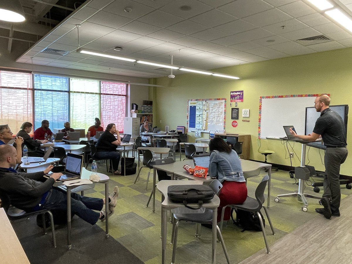 RockdaleSchools's tweet photo. The learning doesn’t stop just because it’s summer! Our awesome teachers signed up for Learning Reimagined workshops to sharpen their tech skills for next year! #RCPSContinuousImprovement https://t.co/WGzj9GkVon