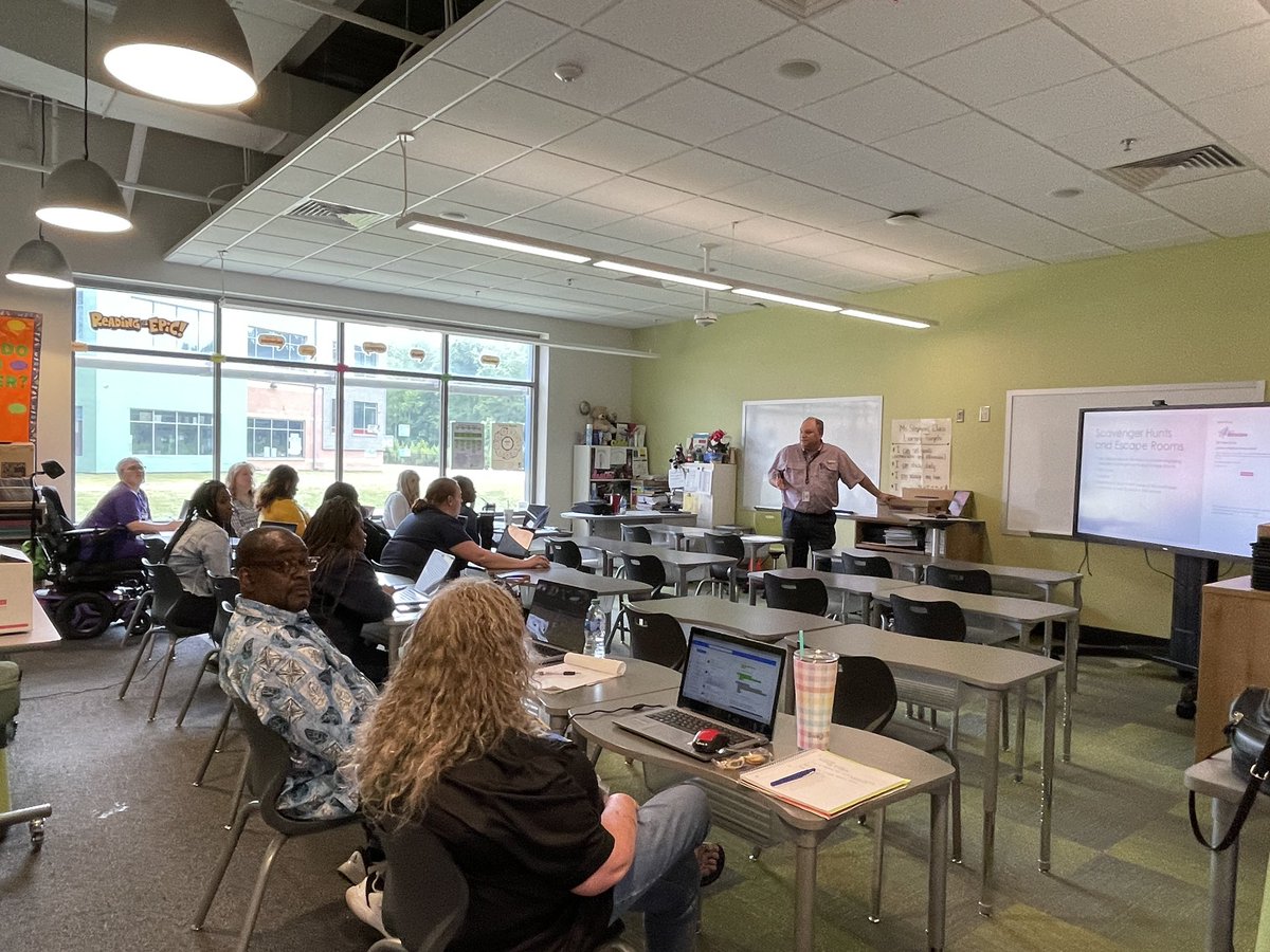 RockdaleSchools's tweet photo. The learning doesn’t stop just because it’s summer! Our awesome teachers signed up for Learning Reimagined workshops to sharpen their tech skills for next year! #RCPSContinuousImprovement https://t.co/WGzj9GkVon