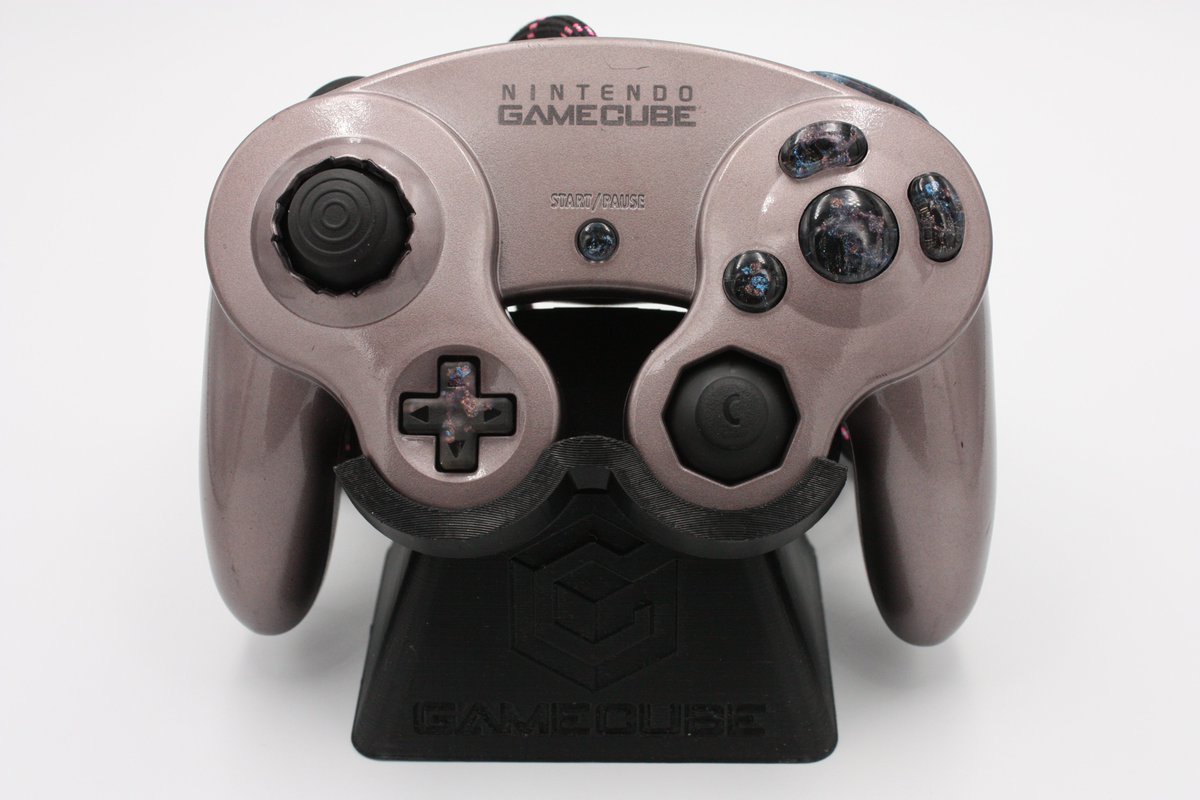 Slam Customs tweet media