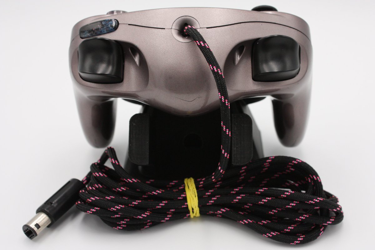 Slam Customs tweet media