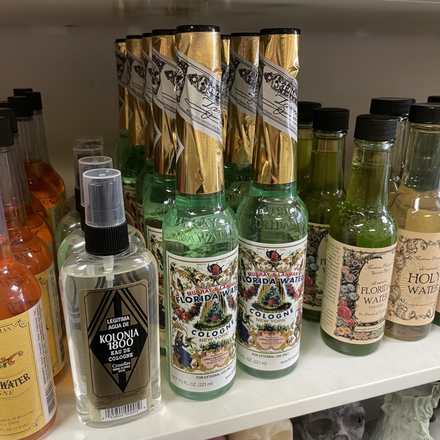 thehermitslamp's tweet photo. We got some classics back in stock. #FloridaWater #HolyWater #Jutia #4711Colonge #IronHorseShoes #FloridaWaterSoap 
Everything is availble online for delilvery discounted local sameday shipping or use code SAVE10% if you live outside the GTA.
-
#Botanica #TorontoBotanica https://t.co/L54yiZQbXv