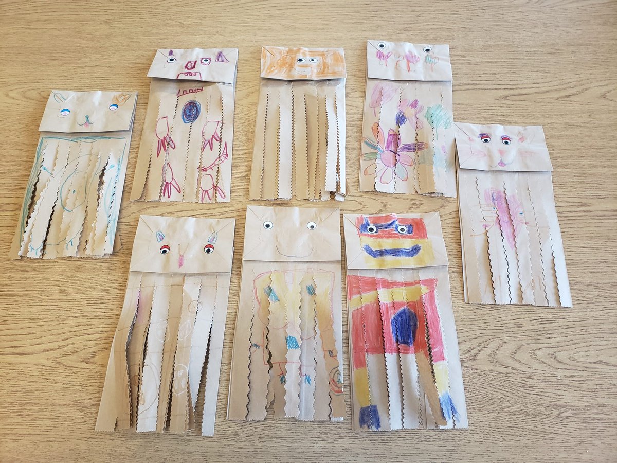 kcce_yr's tweet photo. Jellyfish Creations!

FDK children created their own Jellyfish puppets, this activity helps children practice their fine motor skills using scissors and allows them to show off creative side https://t.co/mPWKcJ4l4x