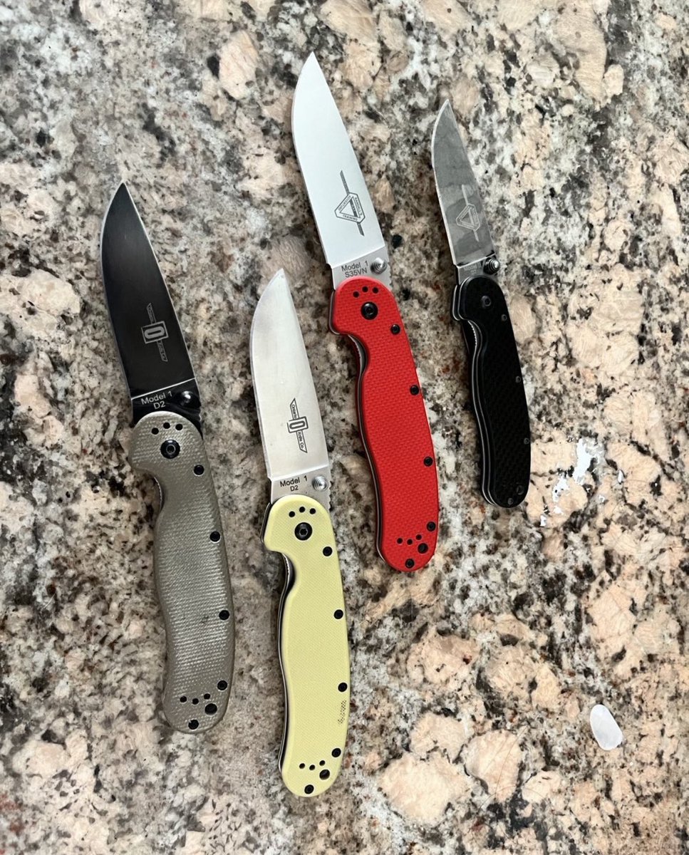 That’s quite the #RATPACK! 👌🏽🔪🐀🤌🏽 
What’s your favorite version of the #RATFolders so far?! Check out our selection at OntarioKnife.com and upgrade your #EDC 
#ontarioknifecompany #ontarioknife #ontarioknives #ontarioknifeco #OKC1889  #hunting #camping #hiking #outdoors