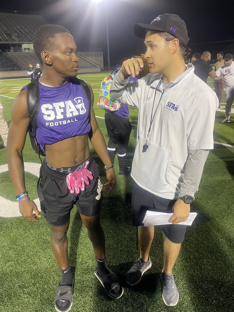 Jordan Green🏈 (@JordanG82059802) on Twitter photo 2023-05-31 20:30:33 I Had a great time last night @SFA_Football camp @CarlosLynn @CoachNikNelson @Coach__Fentress @CoachCarthel I Had a great time last night @SFA_Football camp @CarlosLynn @CoachNikNelson @Coach__Fentress @CoachCarthel