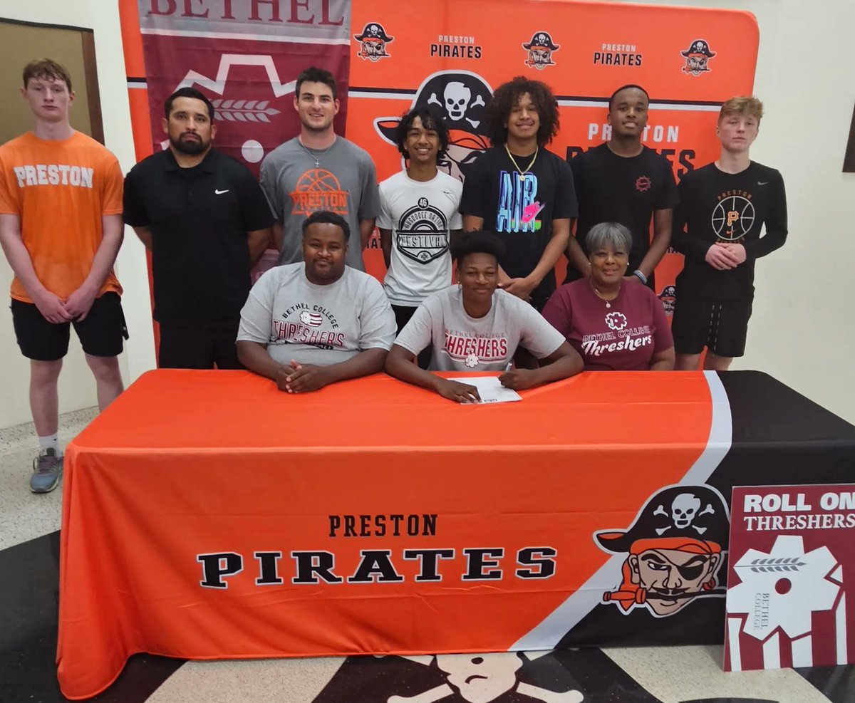 Shout out and congratulations to Malachi Ligons (Tohono O'odham), out of Preston High School in Oklahoma,  who signed his letter of intent to continue his education and basketball career at Bethel College in Kansas.
#NativePreps #TOO