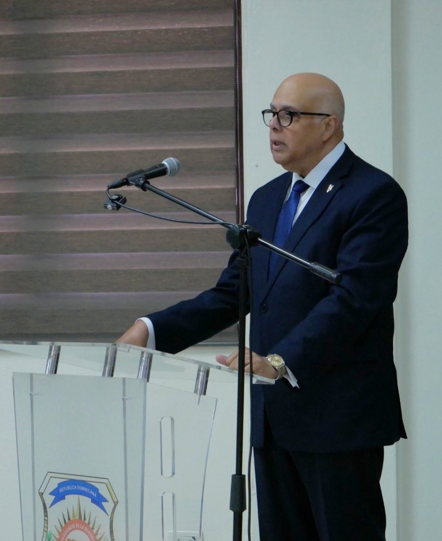 DNCDRD's tweet photo. Tuvimos el honor de recibir la visita del Mayor General (r) Dr. Rafael Guerrero Peralta, PN, primer presidente de la DNCD, quien nos compartió los detalles de sus experiencias y los inicios del organismo.

@rafguep
#DNCD #DNCDRD #35AniversarioDNCD #TodosUnidos #TrabajandoJuntos https://t.co/CMkgzLFULA